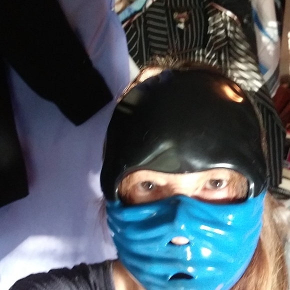 Ninja costume with mask and foam num chucks sz. Lg - Picture 14 of 16